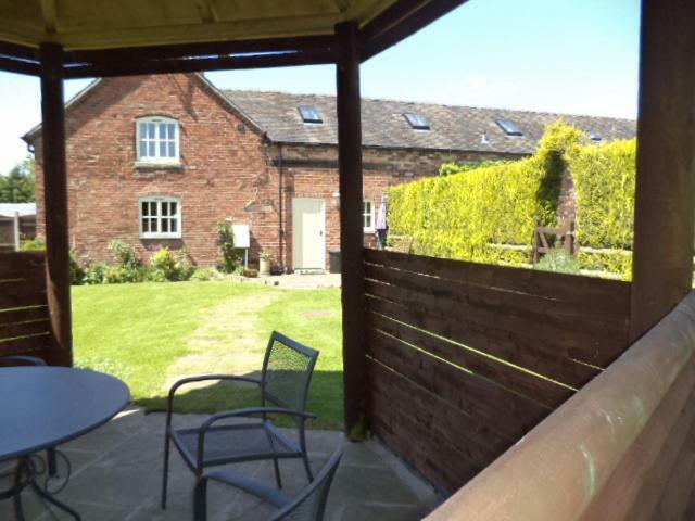 Lapwing Cottage Stoke-on-Trent Екстер'єр фото